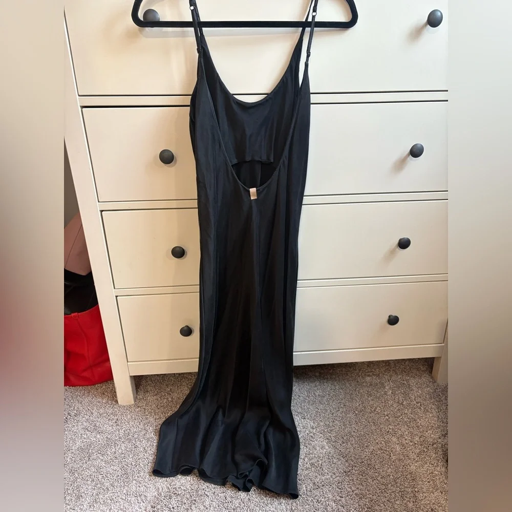 LUNYA Washable Silk Bias Slip Dress Black size Small - Picture 6 of 7